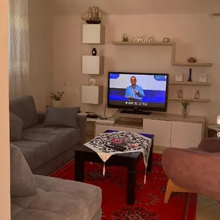 Roan House Entire Apartament 아파트